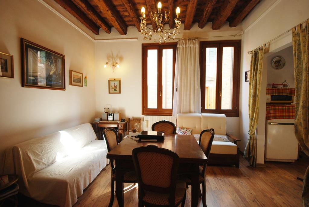 La Galea Venice Apt الغرفة الصورة